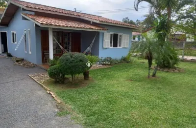 Casa com 2 quartos à venda na rua deputado epitácio bittencourt, 6889, ambrósio, garopaba, 444 m2 por r$ 1.100.000