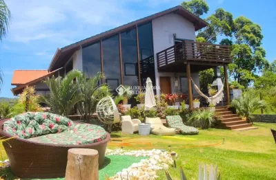 Casa com 3 quartos à venda na porto novo, 670, praia do rosa, imbituba, 700 m2 por r$ 1.500.000