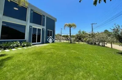 Casa com 2 quartos à venda na clemente bernardino machado, 3585, grama, garopaba, 457 m2 por r$ 1.450.000