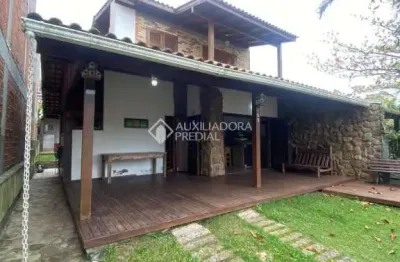 Casa com 3 quartos à venda na vitor carlos nauck, 994, centro, garopaba, 99 m2 por r$ 1.350.000