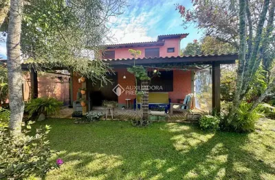 Casa com 3 quartos à venda na coronel joaquim teixeira nunes, 23, praia da barra, garopaba, 145 m2 por r$ 2.000.000