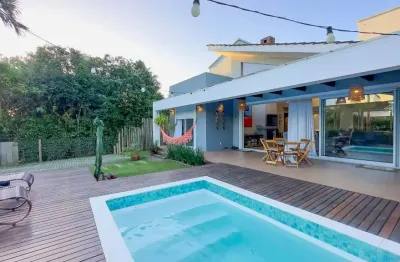 Casa em condomínio fechado com 3 quartos à venda na ver. laudelino antônio teixeira, 10000, ibiraquera, garopaba, 180 m2 por r$ 1.800.000