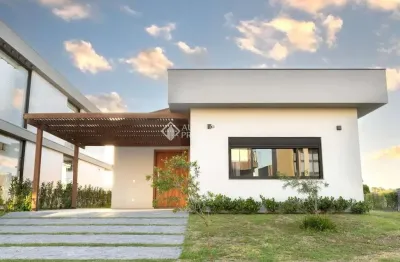 Casa em condomínio fechado com 3 quartos à venda na Clemente Bernardino Machado, 111, Grama, Garopaba, 190 m2 por R$ 1.890.000