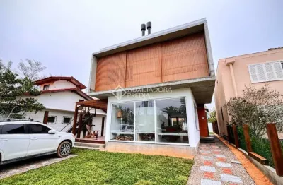 Casa com 3 quartos à venda na General Bento Gonçalves, 14, Praia da Barra, Garopaba, 247 m2 por R$ 4.200.000