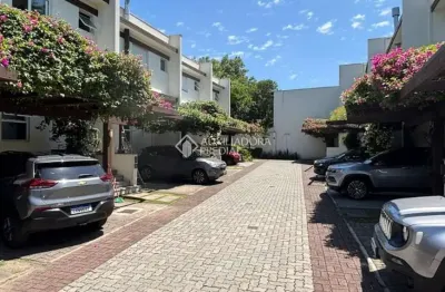 Casa em condomínio fechado com 3 quartos à venda na rua conselheiro xavier da costa, 3428, ipanema, porto alegre, 164 m2 por r$ 800.000