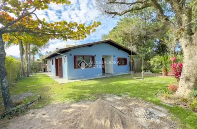Casa com 3 quartos à venda na robalo, 210, praia da barra, garopaba, 114 m2 por r$ 1.500.000