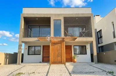 Casa com 2 quartos à venda na alceu leandro, 550, campo duna, garopaba, 85 m2 por r$ 550.000