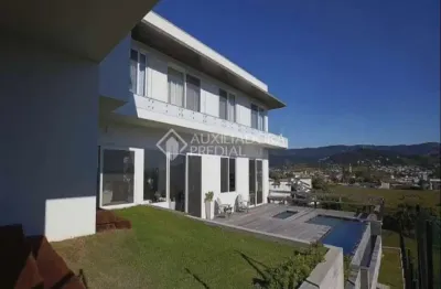 Casa com 5 quartos à venda na vitor carlos nauck, 1313, centro, garopaba, 890 m2 por r$ 6.500.000