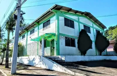 Pavilhão com 4 salas, cozinha, mezanino. 325,60m² construído. área total: 473,06. bairro união, estância velha