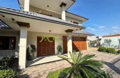 Casa com suíte, closet, terraço e lazer com piscina - 249,90m² privativos