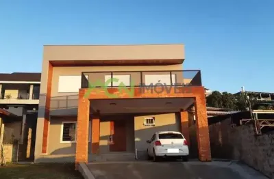 Casa com 3 dormitórios (1 suíte com sacada), garagem para 2 carros, próximo ao centro, no bairro união, estância velha