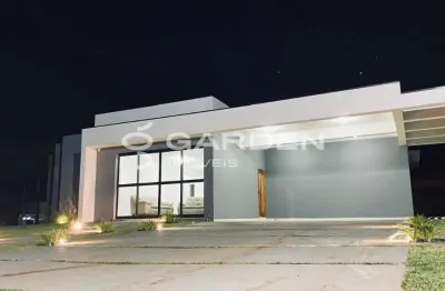 Casa em condomínio fechado com 4 quartos à venda na Barreira, Arandu 