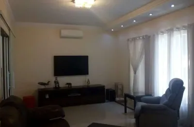 Casa com 3 quartos à venda no Jardim das Indústrias, São José dos Campos 
