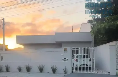 Casa térrea próximo à praia do flamingo - matinhos pr