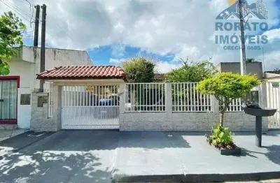 Casa com 5 quartos à venda no Centro, Matinhos 