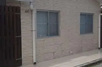 Casa em condomínio fechado com 2 quartos à venda no Albatroz, Matinhos 