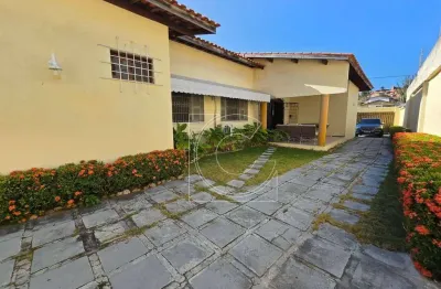 Casa plana, 195m², lote 16x33 (528m²), 4 dormitórios (2 suítes), fortaleza/ce