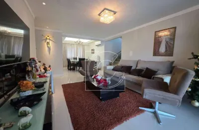 Casa duplex, 220m², condomínio fechado, porteira fechada, edson queiroz, fortaleza/ce.