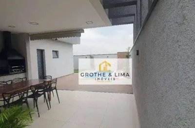 Casa Térrea Moderna com Piscina Aquecida no Condomínio Santa Mônica
