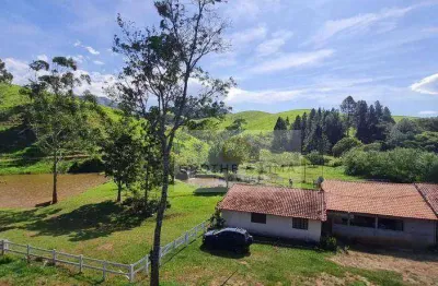 Sítio com 3 dormitórios à venda, 93000 m² por R$ 1.490.000,00 - Parque Residencial Alvorada - Caçapava/SP