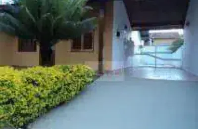 Casa com 3 dormitórios à venda, 150 m² por r$ 750.000 - jardim maria cândida - caçapava/sp