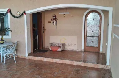 Casa com 3 dormitórios, 150 m² - venda por R$ 630.000,00 ou aluguel por R$ 3.500,00/mês - Jardim Emília - Jacareí/SP