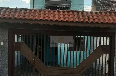 Casa com 3 quartos à venda na Rua Professor Bernardino Querido, Vila São José, Taubaté