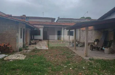 Casa com 1 dormitório à venda, 300 m² por R$ 700.000 - Jardim Satélite - São José dos Campos/SP