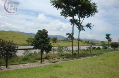 Lindo terreno em condomínio fechado com super vista