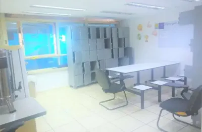 Sala comercial para alugar na Rua Barão de Itapetininga, 275, República, São Paulo