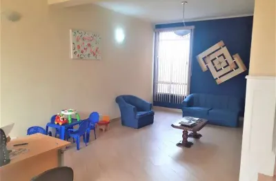 Casa com 3 quartos à venda na Rua Clélia, 1375, Água Branca, São Paulo