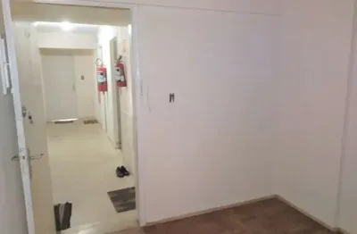 Kitnet / Stúdio à venda na Rua Humaitá, 571, Bela Vista, São Paulo