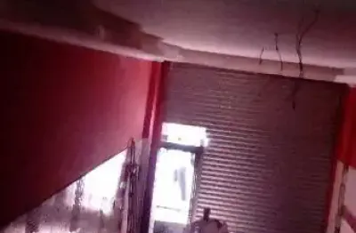Ponto comercial para alugar na Rua Dom José de Barros, 281, República, São Paulo