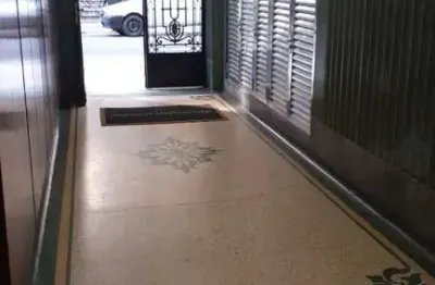 Sala comercial para alugar na Rua Vinte e Quatro de Maio, 105, República, São Paulo