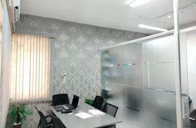 Sala comercial para alugar na Praça da Sé, 371, Sé, São Paulo