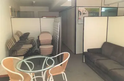 Ponto comercial para alugar na Riachuelo - Frente, 231, Sé, São Paulo