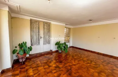 Casa com 3 quartos à venda no Centro, Ribeirão Preto 