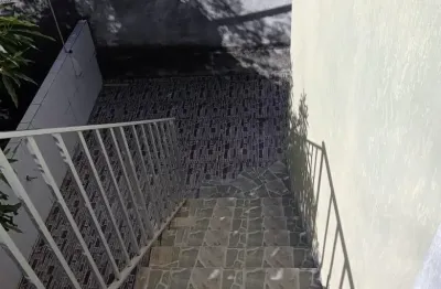 Casa com 3 quartos para alugar na Rua João Bispo, Ipitanga, Lauro de Freitas