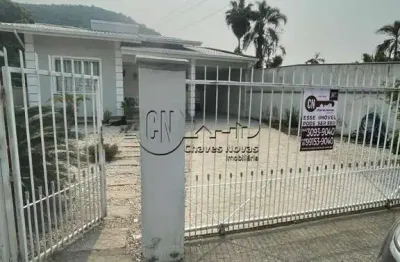 Casa com 2 quartos à venda no alto aririu, palhoça  por r$ 700.000