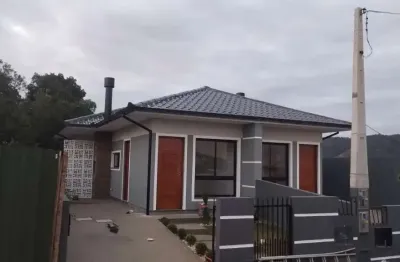 Casa com 2 quartos à venda no forquilhas, são josé  por r$ 370.000