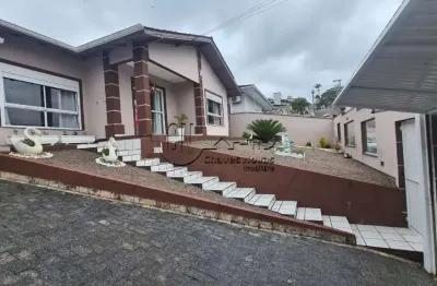 Casa com 3 quartos à venda no são francisco, santo amaro da imperatriz  por r$ 643.000