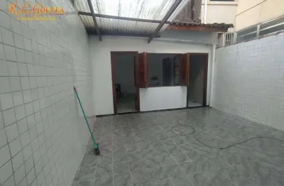 Casa à venda por r$ 900.000 - centro - são vicente/sp