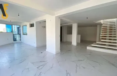 Cobertura com 4 dormitórios à venda, 291 m² por R$ 790.000,00 - Freguesia de Jacarepaguá - Rio de Janeiro/RJ