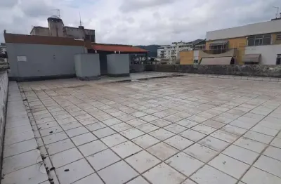 Cobertura com 3 dormitórios à venda, 604 m² por r$ 600.000,00 - freguesia de jacarepaguá - rio de janeiro/rj
