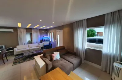Vendo linda casa contemporânea com 3 suítes na melhor região da freguesia