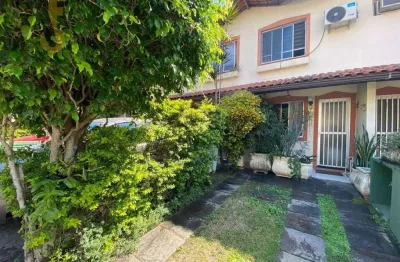 Casa em condomínio fechado com 2 quartos à venda na Rua Edgard Werneck, Freguesia (Jacarepaguá), Rio de Janeiro