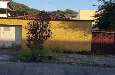 Casa com 2 quartos à venda na Rua Olímpio de Castro, Jardim Sulacap, Rio de Janeiro