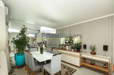 Casa, 231m² - 4 dormitórios, 1 suíte, 2 vagas, área gourmet e estúdio - bosque da saúde