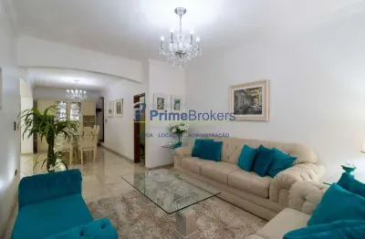 Casa, 260m² - 3 Dormitórios, 3 Suítes, 2 Vagas, Piscina e Churrasqueira - Mirandópolis