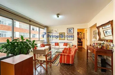 O apartamento conta com 2 dormitórios, 2 banheiros e 1 vaga de garagem, ideal para atender suas nece